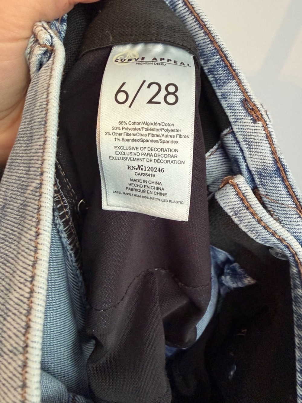 High-Rise Light Blue Wide-Leg Jeans for Women - Picture 5 of 6